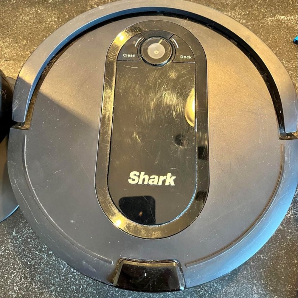Shark Robot Vacuum